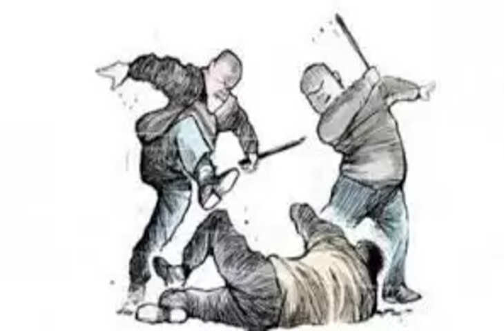 Allahbad कार्यभार ग्रहण करने पहुंचे बीडीओ से भिड़े ग्राम प्रधान, कोतवाल के साथ पहुंचे सीओ, पुलिस सुरक्षा में भेजे गए बीडीओ