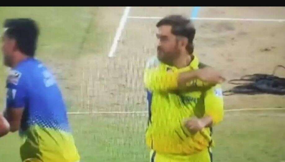 "DHONI--00000" "DHONI---111111111111" "DHONI---111111111" "DHONI---111111" 