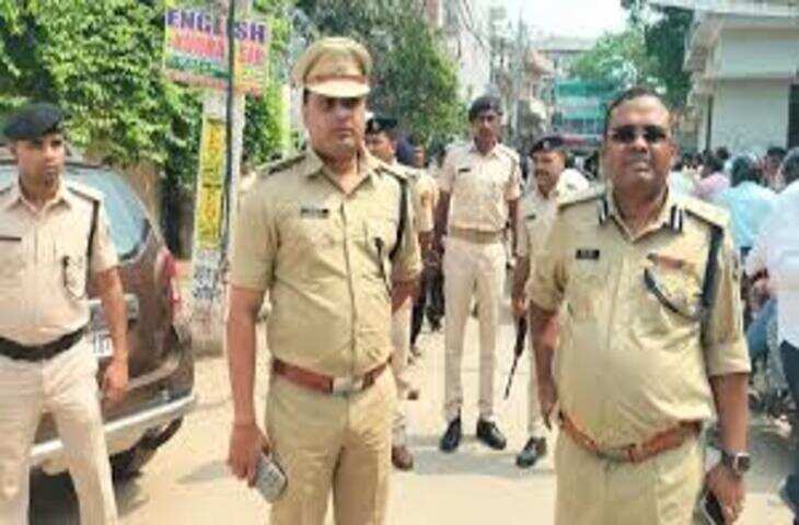ओसामा शहाब के आवास पर पुलिस की छापेमारी, डीआईजी के नेतृत्व में नवलपुर और प्रतापपुर में कार्रवाई