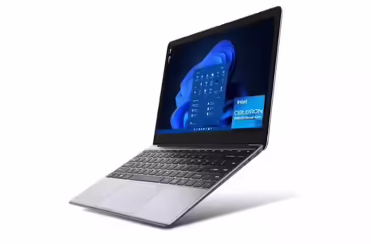 बजट में बेस्ट लैपटॉप की तलाश? Amazon&nbsp;सेल में ₹30,000 से कम में मिल रहे हैं जबरदस्त फीचर्स वाले ब्रांडेड लैपटॉप, देखे टॉप डील&nbsp;