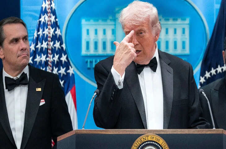 Iran-US War: &lsquo;तूफान आ रहा है&rsquo;&mdash;ट्रंप की पोस्ट से बढ़ा तनाव, क्या मिडिल ईस्ट में होने वाला है कुछ बहुत बड़ा ?