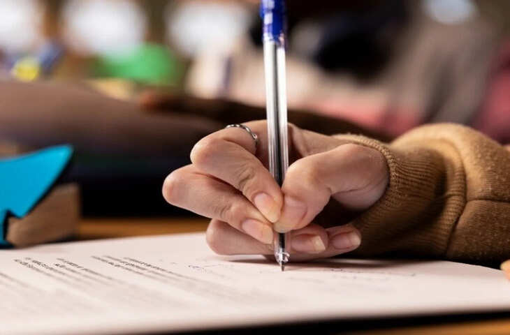 AI निगरानी से नकल माफिया पर बड़ा प्रहार, 11 संदिग्ध पकड़े गए