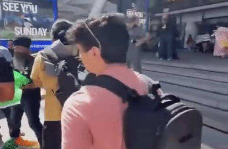 न्यूयॉर्क में मोहन भागवत के कार्यक्रम के बाहर भारतीय झंडे के अपमान का आरोप, विरोध प्रदर्शन के दौरान हंगामा