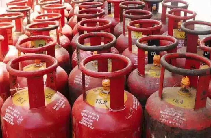 LPG Gas Price Today:&nbsp;आज घरेलू और कमर्शियल गैस सिलेंडर कितने में मिल रहा है? यहाँ चेक करे अपने शहर के ताजा भाव&nbsp;