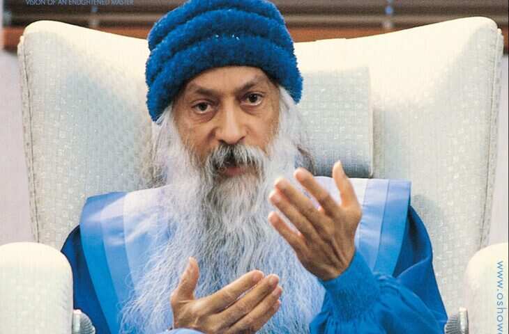 क्या आपका रिश्ता सिर्फ आकर्षण है या सच्चा प्रेम? 3 मिनट के वीडियो में ओशो से जाने इसे पहचानने के 5 सरल तरीके