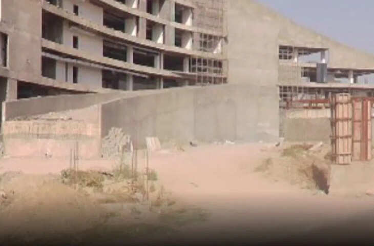 नोएडा में खुलेंगी फैक्ट्रियां, मिलेगा रोजगार&hellip;100 इंडस्ट्रियल प्लॉटों पर निर्माण का रास्ता साफ