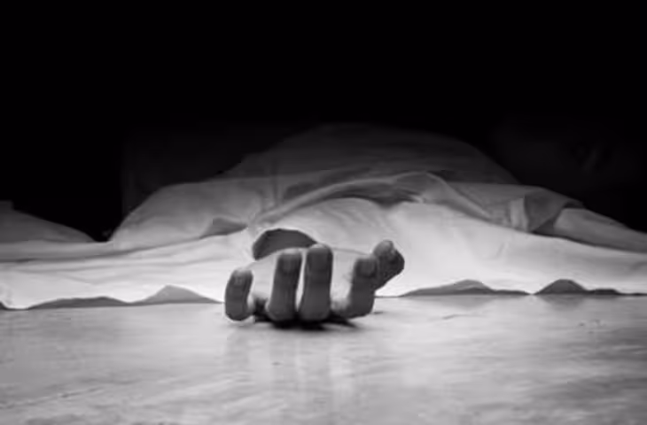 बाढ़ के सैदपुर टोला में मछली-शराब की पार्टी के बाद बिगड़ी कई लोगों की तबीयत, अस्पताल में कराया गया भर्ती