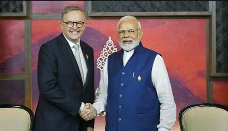 "ind vs ausa---1222" "IND VS AUS0-1-111111113331111111111111111" "IND VS AUS0-1-111111113331111111111111" "IND VS AUS0-1-11111111333111111111" 