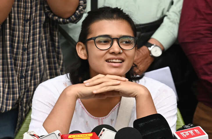 &lsquo;बांग्लादेश से सीख&rsquo; वाले बयान पर नेहा बोरा की सफाई, बोलीं- वीडियो से की गई छेड़छाड़; RSS-BJP पर साधा निशाना