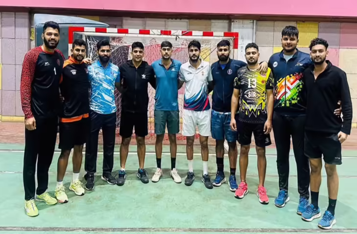 हैंडबॉल टीम में हरियाणा के इस गांव से 11 खिलाड़ियों का एशियन चैंपियनशिप में चयन
