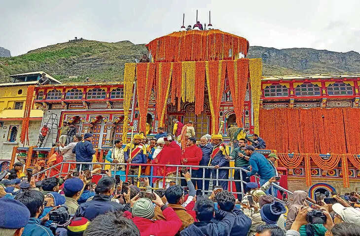 बदरीनाथ चढ़ावा चोरी मामले में SIT जांच तेज, 12 गवाहों के बयान दर्ज; डिलीट डेटा खंगालेगी टीम