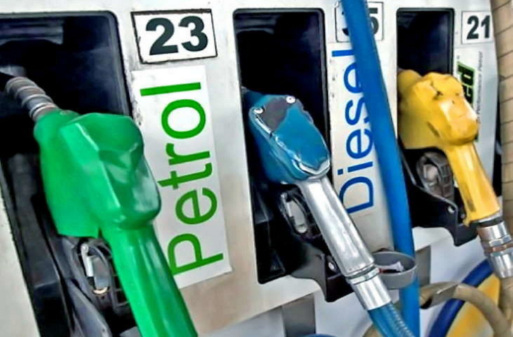 Petrol Diesel Price Today: आम जनता को मिला झटका या राहत? कई शहरों में बदले दाम, कहीं स्थिर बनी कीमतें