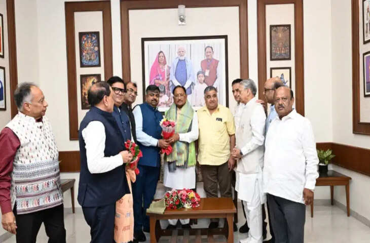 अग्रवाल समाज का बड़ा सामाजिक संकल्प: दहेज, प्री-वेडिंग शूट और मृत्युभोज जैसी कुरीतियों के खिलाफ चलेगा अभियान