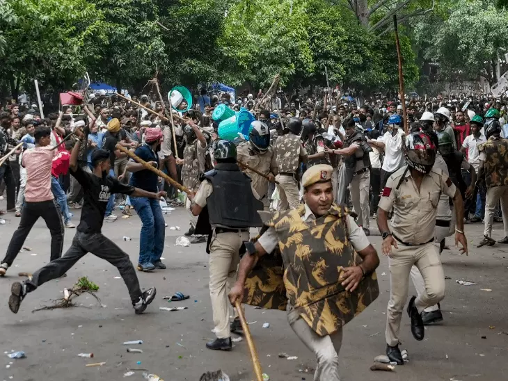 Delhi Violence Case: 20 जुलाई के प्रदर्शन में हिंसा की जांच के लिए नई FIR, साजिश और उकसाने वालों की होगी पड़ताल