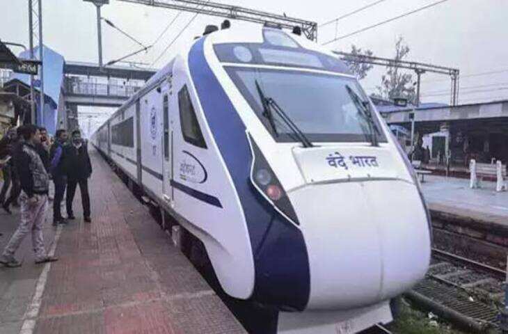 Vande Bharat Safety: 160 की रफ्तार में भी खतरा भांपकर खुद रुकेगी ट्रेन, कवच 4.0 से बढ़ी सुरक्षा