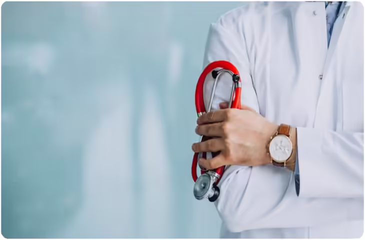 मुख्य चिकित्सा अधिकारी ने निजी अस्पतालों और डॉक्टरों के लिए जारी किए सख्त निर्देश: मरीजों को दवा खरीदने के लिए बाध्य नहीं किया जा सकेगा