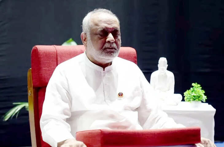 दाजी ने कराया हृदय आधारित ध्यान योग का अनुभव, उमड़ा जनसैलाब