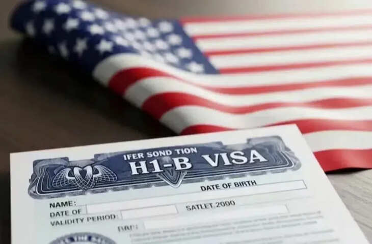 US Immigration Shock: H-1B वीजा पर रोक का बिल पेश लाखों भारतीयों की बढ़ी टेंशन, जाने क्या होगा असर ?