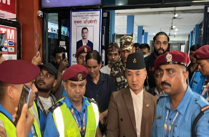 नेपाल में कांवड़ यात्रा के दौरान हिंसा भड़की, फुटेज में देंखे 2 की मौत; सुनसरी और सिराहा के कई इलाकों में कर्फ्यू, पुलिस ने की फायरिंग
