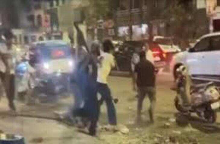 लखनऊ के पीजीआई क्षेत्र में खाने के ऑर्डर में देरी पर हंगामा, रेस्टोरेंट संचालक और मैनेजर से मारपीट, तोड़फोड़ से इलाके में दहशत