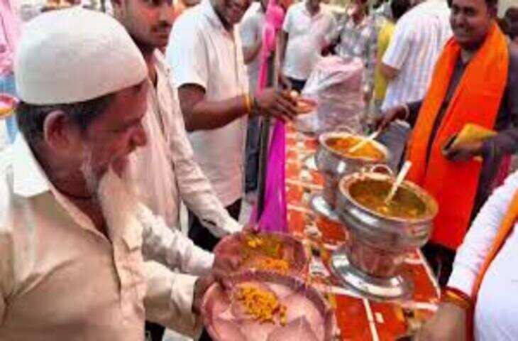 सिद्धार्थनगर में भंडारे का वीडियो वायरल, प्रसाद से पहले नारे लगवाने पर छिड़ी बहस