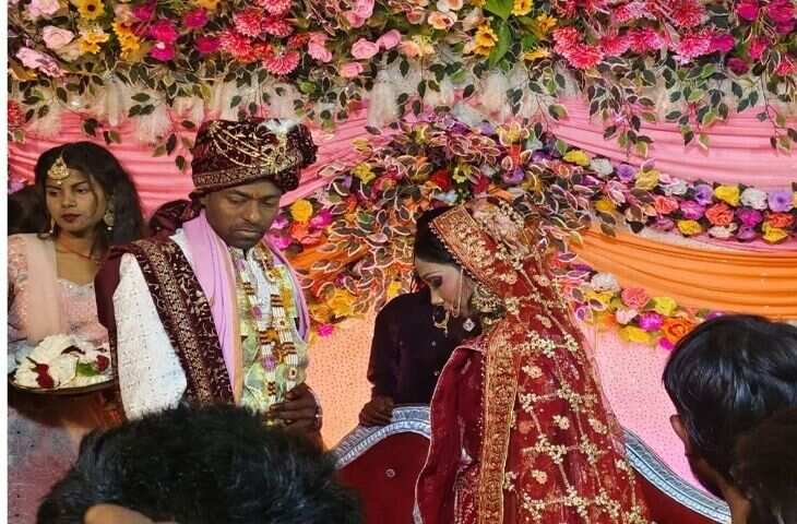 बक्सर में वरमाला के दौरान दुल्हन को गोली मारी, वीडियो में जाने आशिक ने सरेआम किया हमला