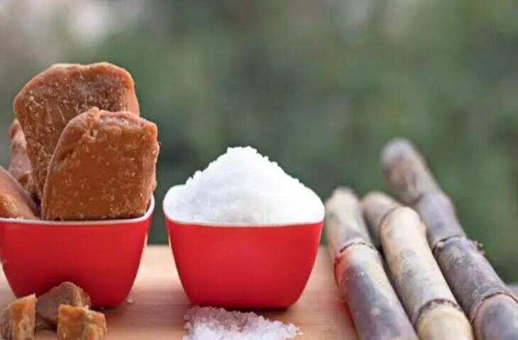 चीनी मिलों में 30% सस्ती हुई चीनी, फिर भी दुकानों पर ₹60 से ऊपर दाम; आखिर क्यों नहीं मिल रहा ग्राहकों को फायदा?
