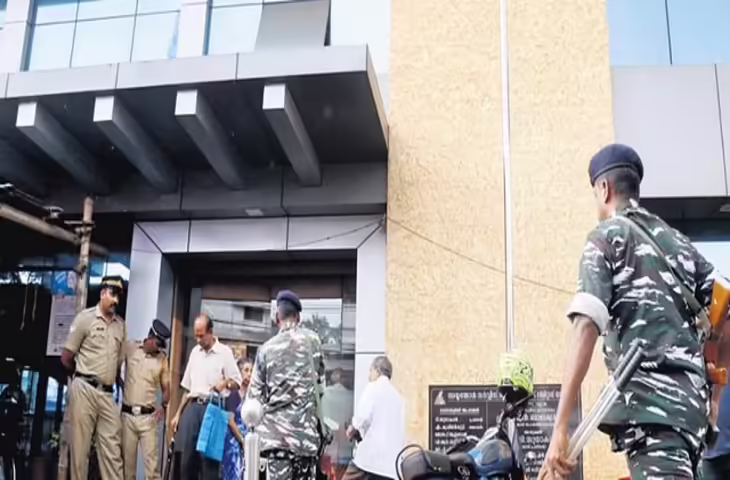 Kochi 'अधिक सहकारी बैंक, सीपीएम नेता ईडी की नजर में