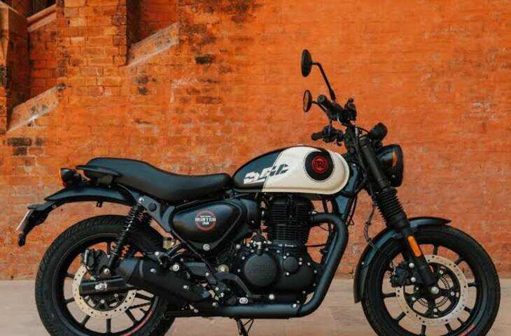 ₹20 हजार डाउन पेमेंट में घर लाएं Royal Enfield Hunter 350! 36 KMPL माइलेज और दमदार इंजन, जानें EMI से फीचर्स तक पूरी डिटेल