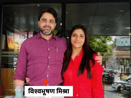 यूपी में आधी रात बड़ा प्रशासनिक फेरबदल, 14 IAS और 34 PCS अधिकारियों के तबादले; काशी विश्वनाथ मंदिर CEO भी बदले