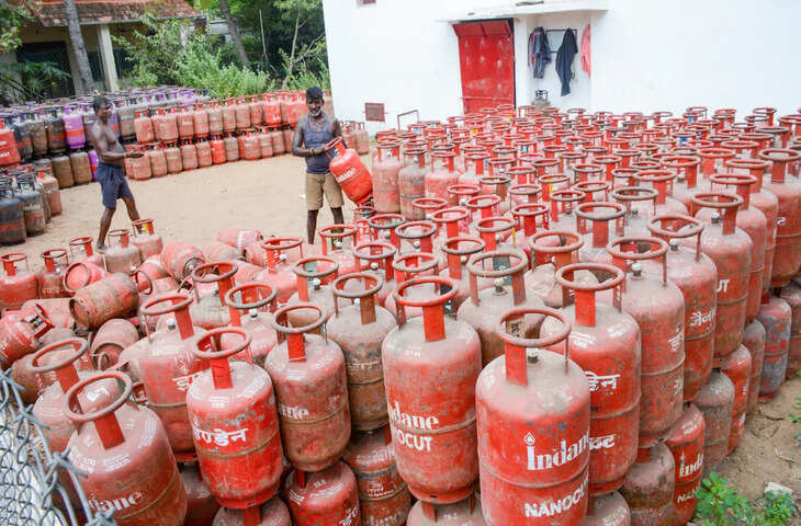 भविष्यवाणी सच हुई? 5 महीने पहले किया गया LPG गैस अकाल वाला ट्वीट अब ताबड़तोड़ हो रहा वायरल&nbsp;
