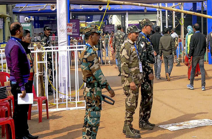 विदेश में हो गया था अपहरण&hellip; नाइजर में 8 महीने से बंधक बने झारखंड के 5 मजदूरों की हुई रिहाई, लौटे भारत