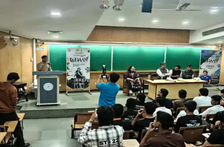 IIT कानपुर में &lsquo;उड़ान&rsquo; कार्यक्रम का समापन, DCP ने छात्रों को लक्ष्य हासिल करने का दिया संदेश