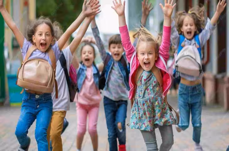 School Holidays October 2026: अक्टूबर में स्कूलों में कई छुट्टियां, गांधी जयंती से दशहरा तक जानें पूरी लिस्ट