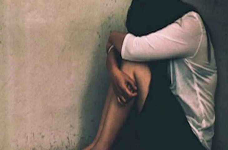 घसीटते हुए बाथरूम तक ले गए 5 दरिंदे, फिर गैंगरेप कर कुएं में फेंक दी लाश&hellip; सारण में 10वीं की छात्रा से हैवानियत