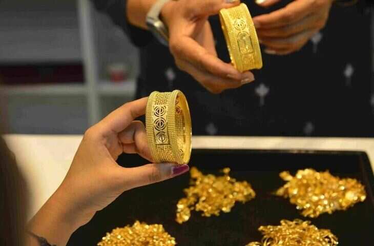 Gold Silver Price Today: चांदी में जबरदस्त उछाल एक दिन में ₹11 हजार से ज्यादा चढ़ा भाव, सोना भी महंगा, जाने अभी के ताजा रेट्स&nbsp;