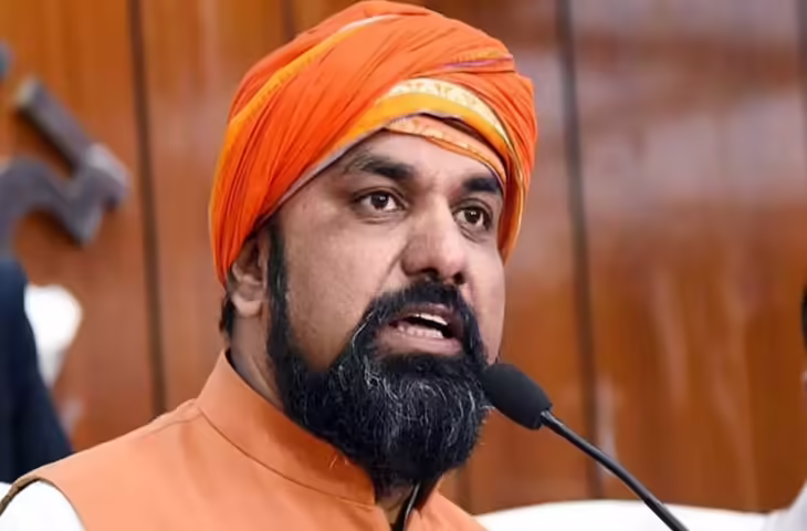 बिहार में बड़ा प्रशासनिक फेरबदल: 11 IAS और 16 IPS अधिकारियों का तबादला, कई अहम पदों पर नई नियुक्तियां