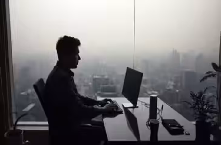 दिल्ली में 4 महीने Work From Home: 50% कर्मचारियों को राहत, जानें क्या हैं नए नियम