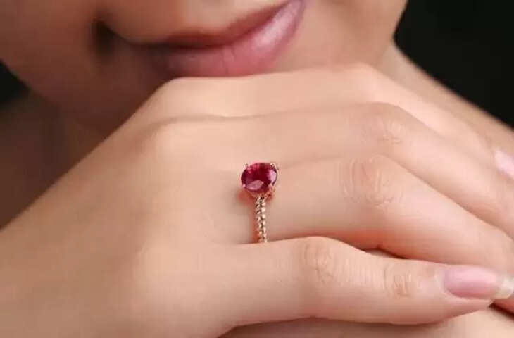 gemology if you are not getting promotion or progress in job do wear manik ratan