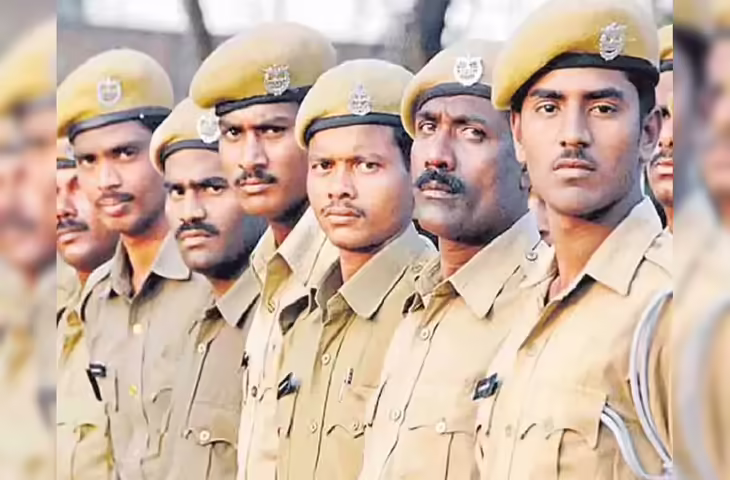 UP Home Guard Recruitment: 41,424 पदों पर परीक्षा का बड़ा आयोजन, 25 लाख उम्मीदवारों के लिए हर सेंटर पर हाई अलर्ट सुरक्षा