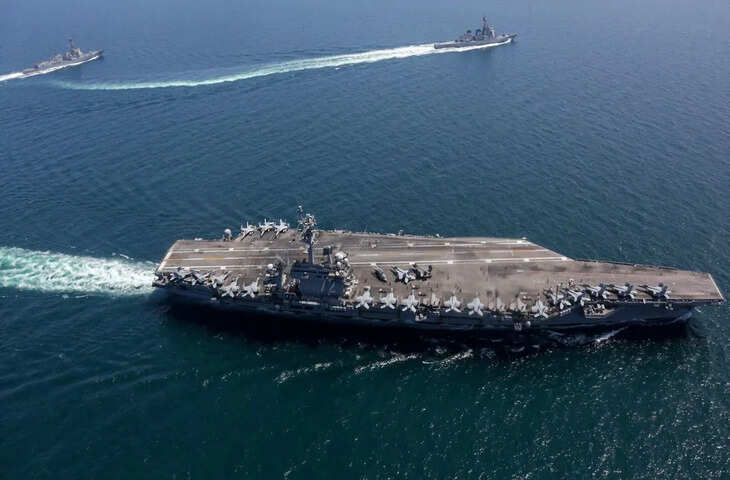 खाड़ी में बढ़ा तनाव! कुवैत और बहरीन में US बेस पर हमले की खबर,&nbsp;USS Abraham Lincoln&nbsp;पर दागी गई मिसाइल