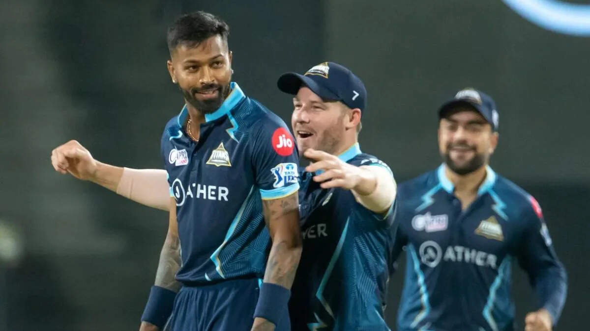 &nbsp;IPL 2022 GT vs RCB Highlights: लगातार दूसरे मैच में हार्दिक ने उगली आग, आईपीएल 2022 में ऐसा करने वाले दूसरे बल्लेबाज