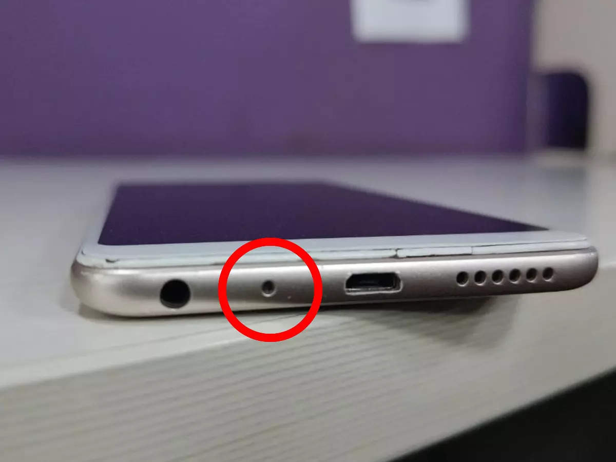 There Is A Small Hole Under Your Phone, What Is The Use, Know Here