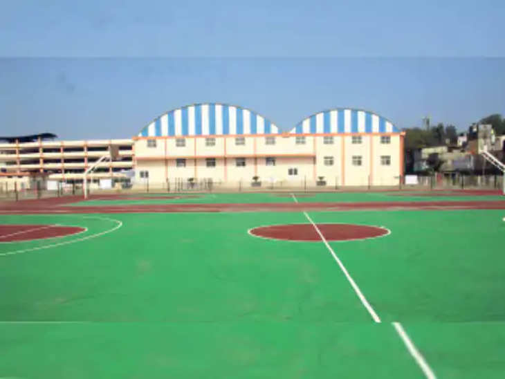 Kota मल्टीपरपज स्कूल में शुरू हुआ स्पोर्ट्स कॉम्प्लेक्स : बैडमिंटन, टेनिस, बास्केटबॉल, हॉकी, वॉलीबॉल और हॉकी के मैदान एक ही जगह